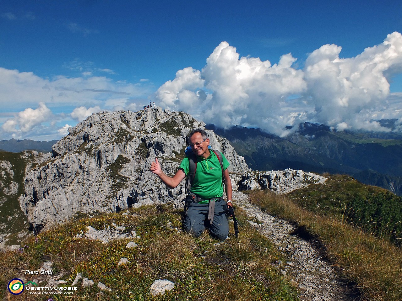 39 In vista della vetta dello Zuccone Campelli .JPG